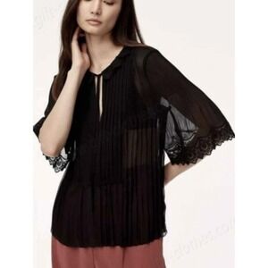 Aritzia‎ Wilfred Matthieu Blouse Size Large Black Sheer Pleated Lace Trim Tunic